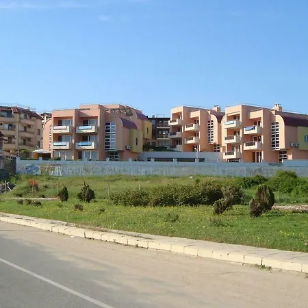 - Astra By The Appartement